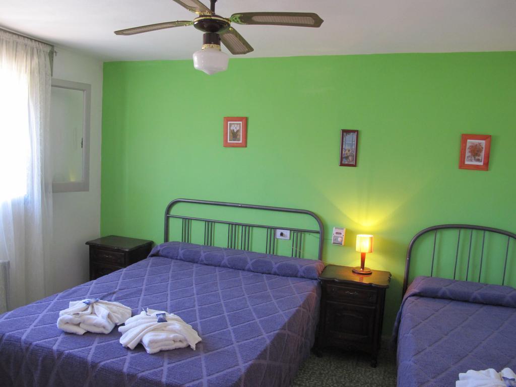 Bambi Hotel 拉法尔达 外观 照片